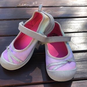 Osh Kosh girl Mary Jane shoes